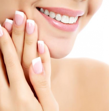 Alongamento de unhas